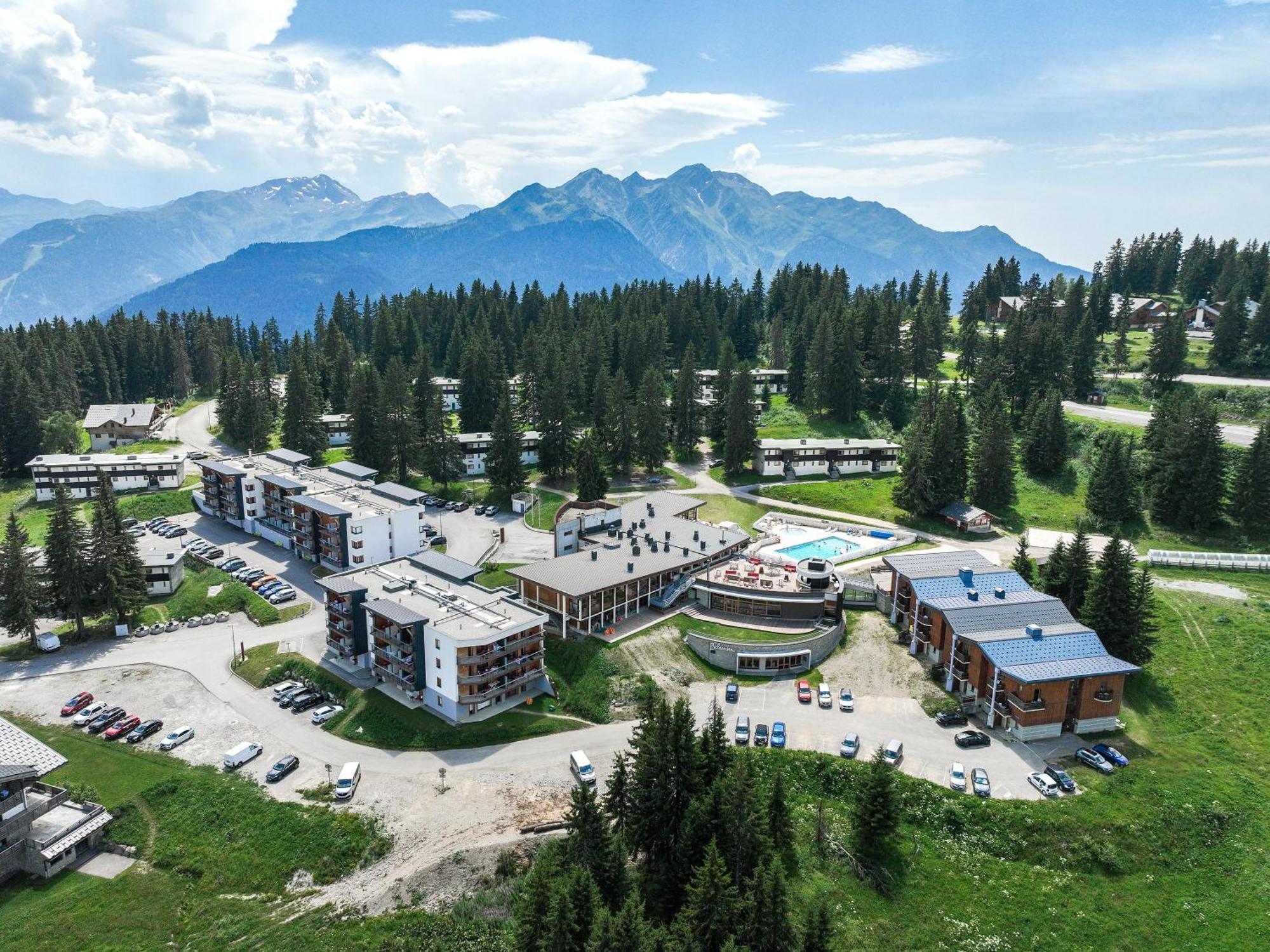 Belambra Clubs Les Saisies - Les Embrunes - Ski Pass Included 维拉尔叙尔多龙 外观 照片
